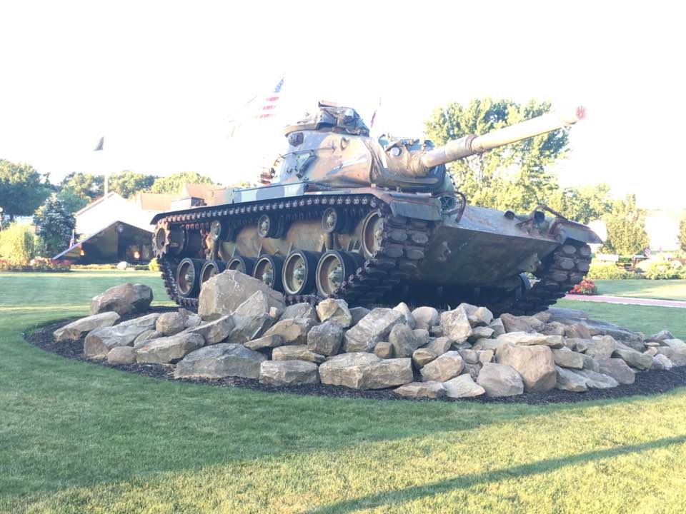 10k memorial tank