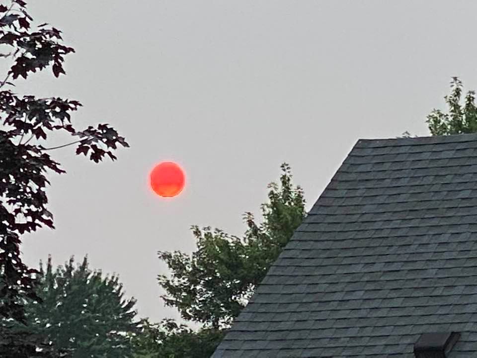 Red sun in the evening